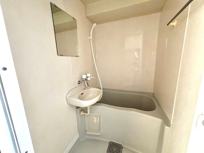 物件内観写真10　(バス／シャワールーム等)