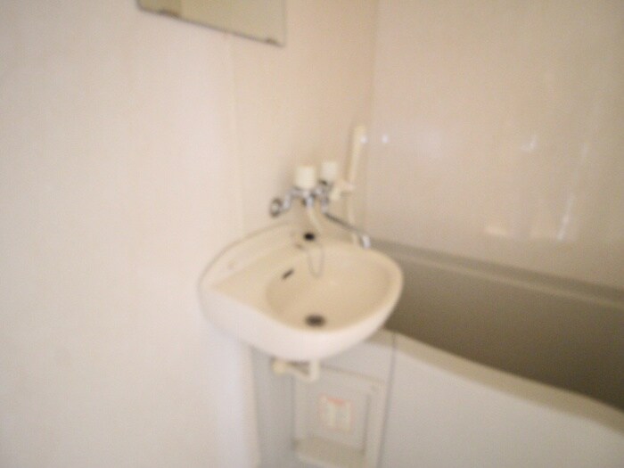 物件内観写真10　(洗面)