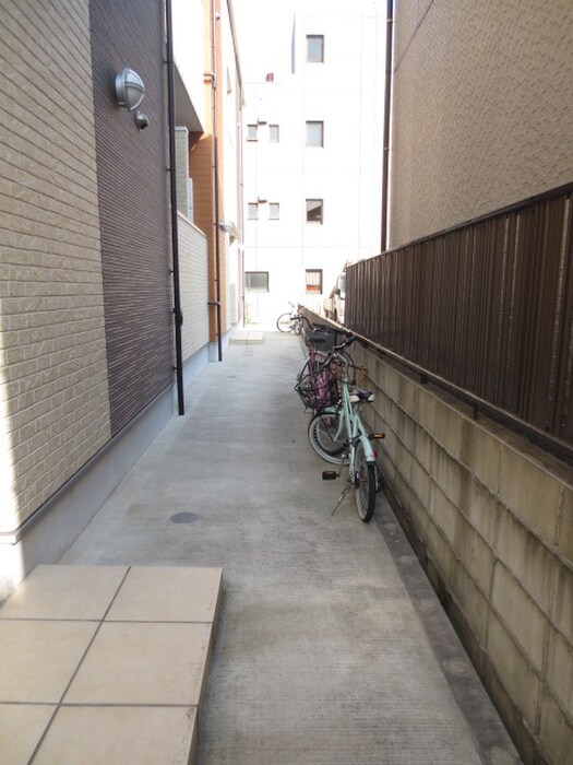 物件外観写真4　(外観写真)