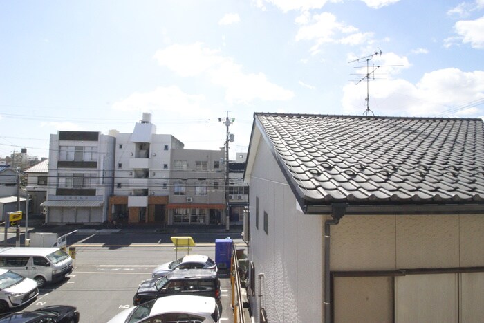 物件内観写真21　(室内からの展望)