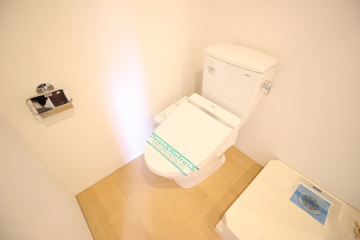 物件内観写真10　(トイレ)