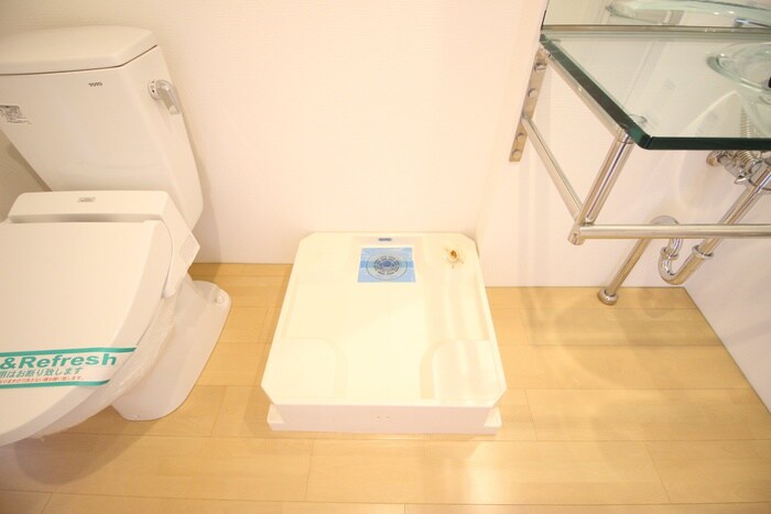 物件内観写真11　(洗濯機置場)