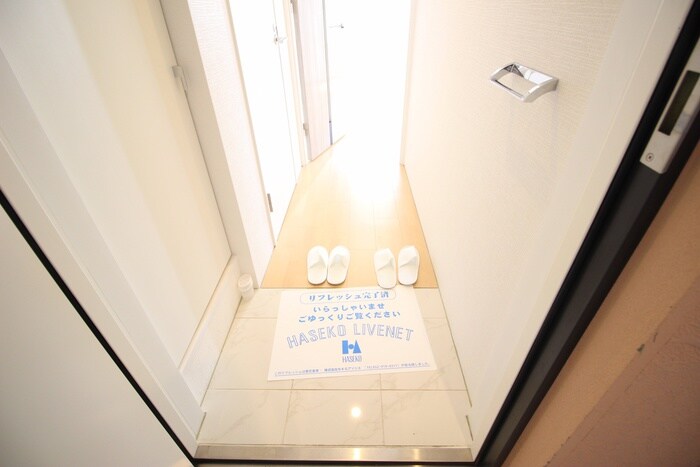 物件内観写真13　(廊下)