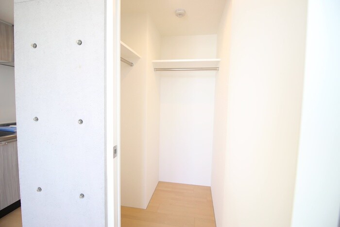 物件内観写真15　(収納)