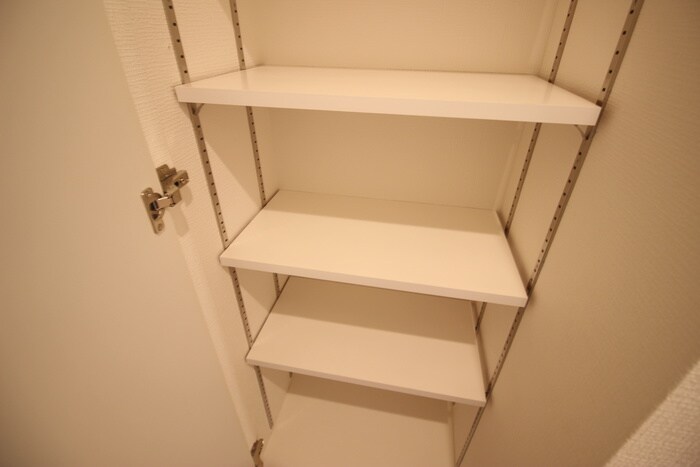 物件内観写真15　(靴箱)