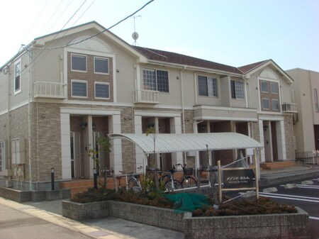 メゾンド・カルム外観写真