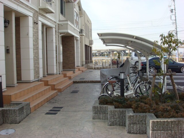 物件外観写真3　(外観写真)