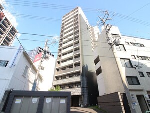 ﾌﾟﾚｻﾝｽ鶴舞公園ｾﾗｳﾞｨ(1006)外観写真