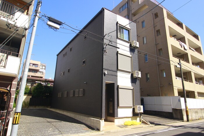 物件外観写真2　(外観写真)