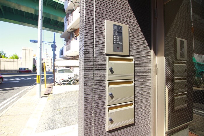 物件外観写真4　(建物設備)