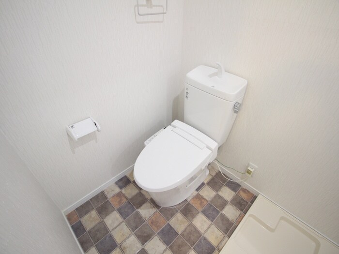 物件内観写真11　(トイレ)