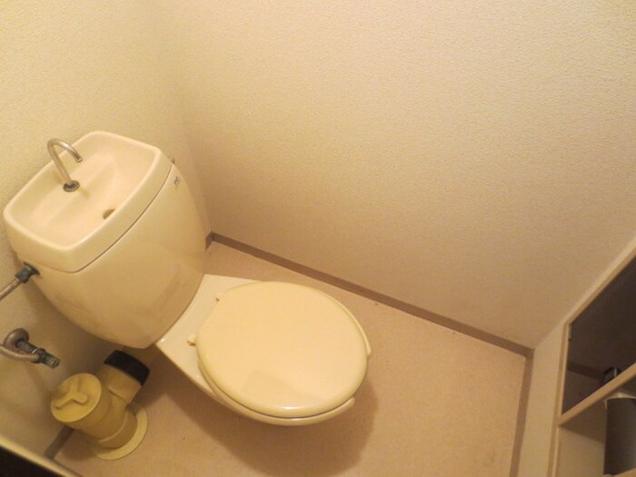 物件内観写真16　(トイレ)