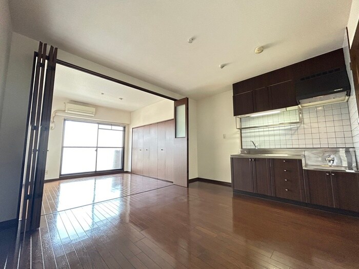 物件内観写真7　(居室)