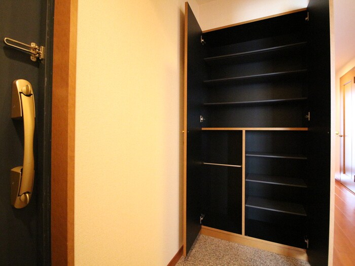 物件内観写真22　(靴箱)