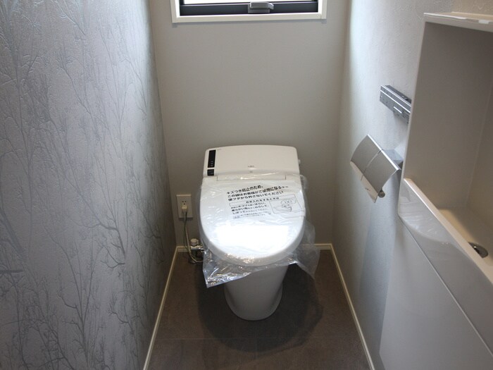 物件内観写真10　(トイレ)