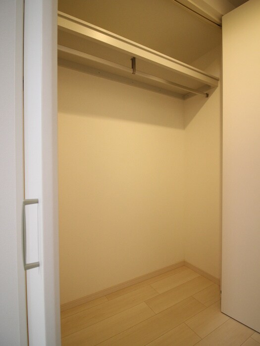 物件内観写真11　(収納)
