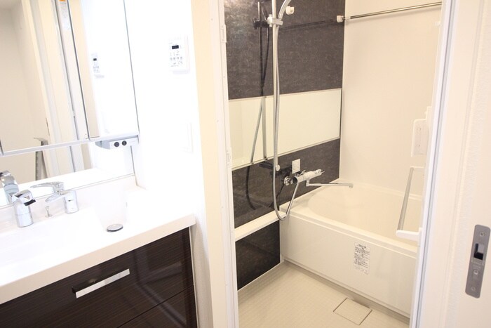物件内観写真12　(バス／シャワールーム等)