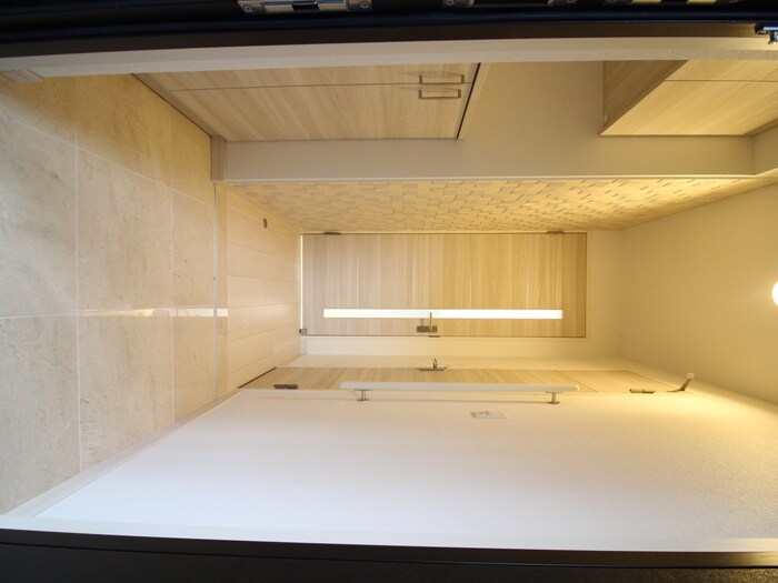 物件内観写真18　(廊下)