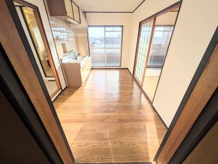 物件内観写真7　(居室)