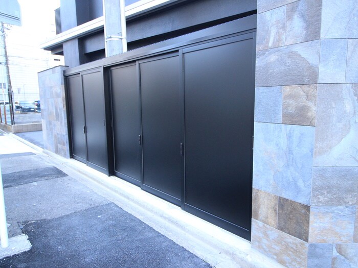 物件外観写真6　(建物設備)