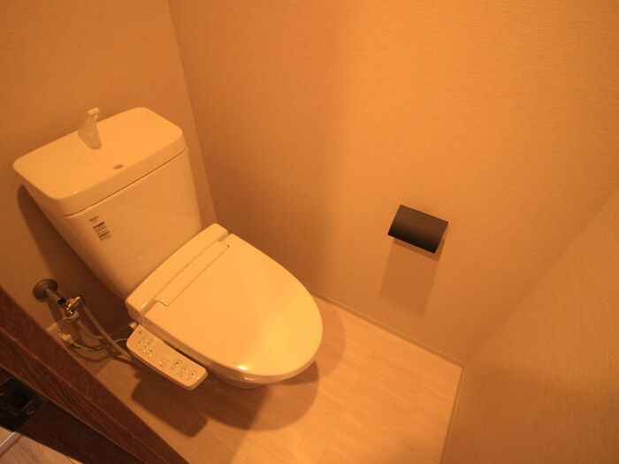 物件内観写真12　(トイレ)