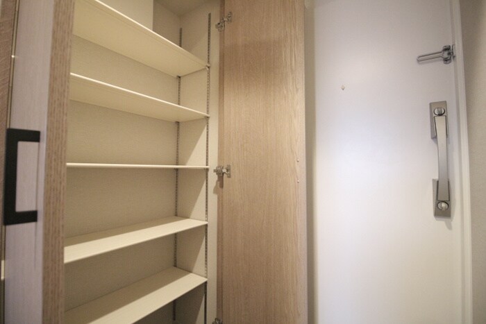 物件内観写真17　(靴箱)