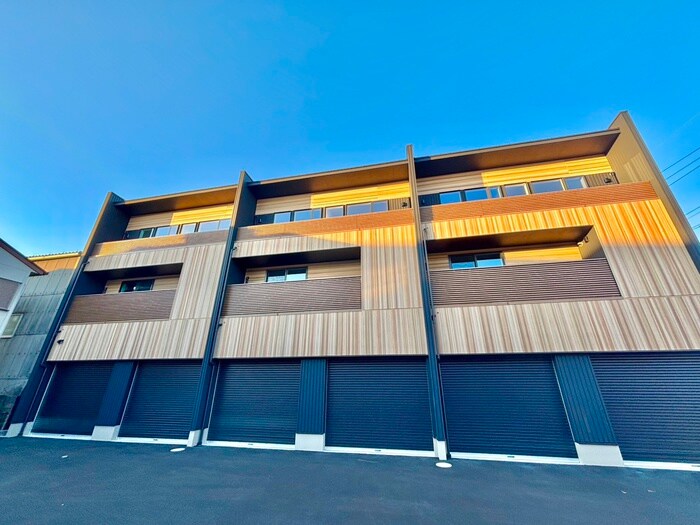 物件外観写真2　(外観写真)