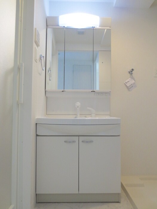 物件内観写真13　(洗面)