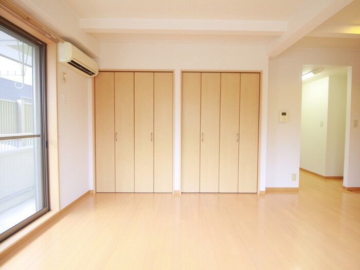 物件内観写真14　(居室)