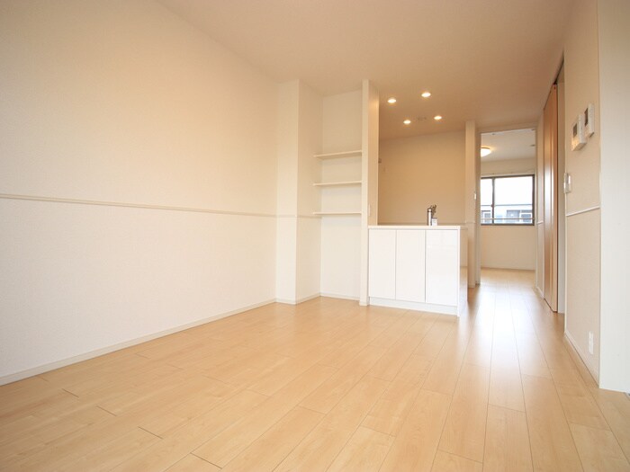 物件内観写真10　(居室)