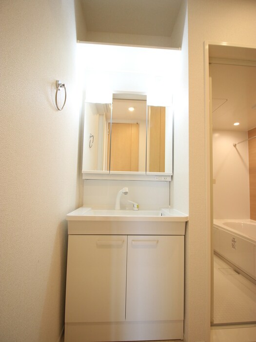 物件内観写真16　(洗面)