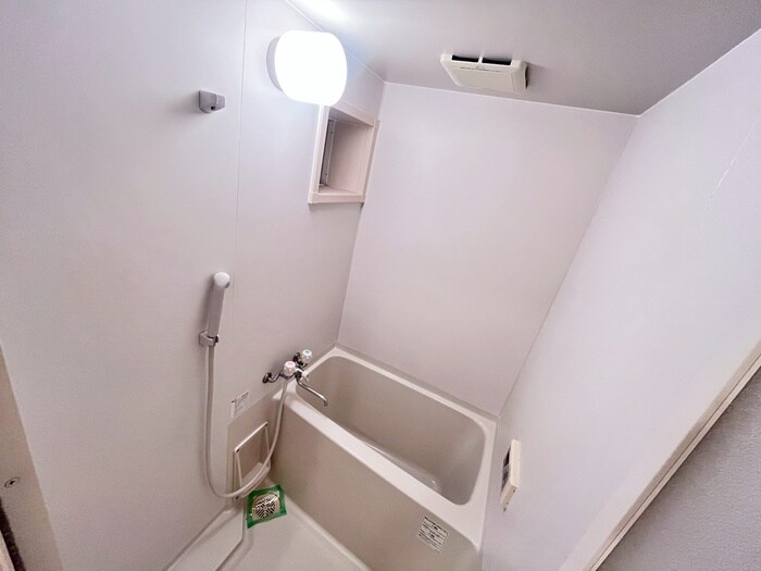 物件内観写真10　(バス／シャワールーム等)
