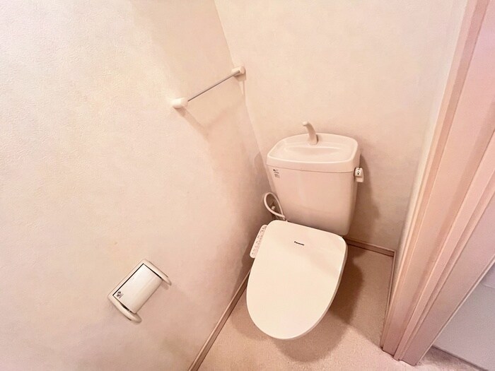 物件内観写真11　(トイレ)