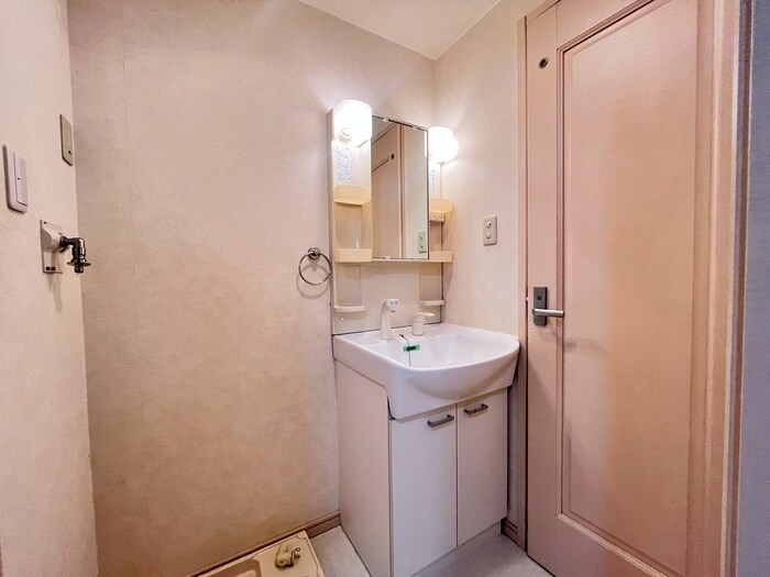 物件内観写真12　(洗面)