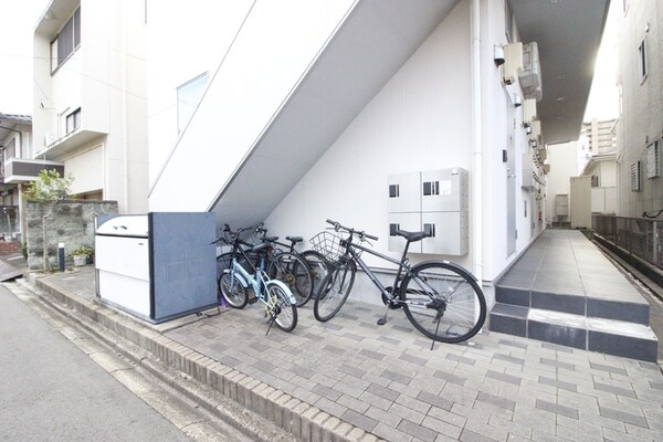 駐輪場