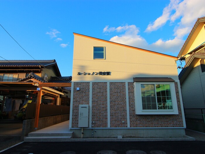 物件外観写真4　(外観写真)