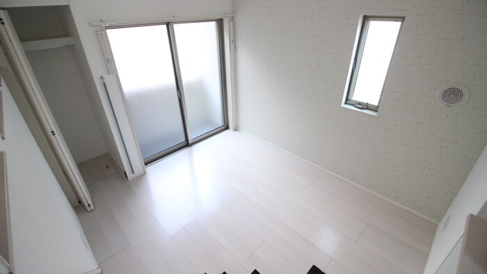 物件内観写真19　(居室)