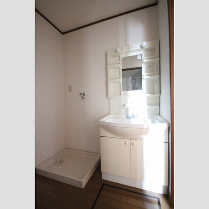 物件内観写真8　(洗面)