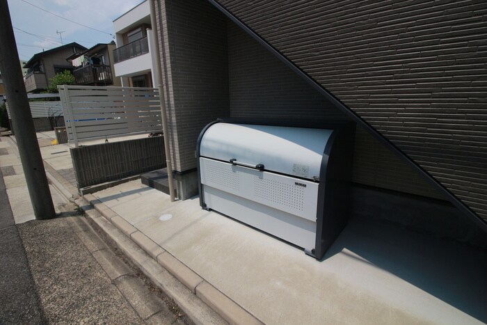 物件外観写真4　(建物設備)