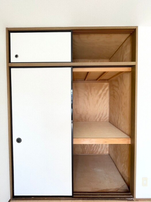 物件内観写真15　(収納)