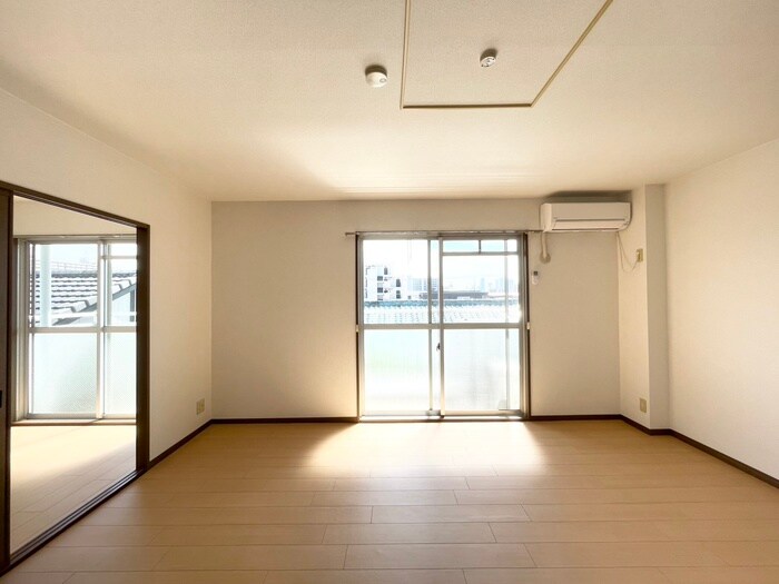 物件内観写真17　(居室)