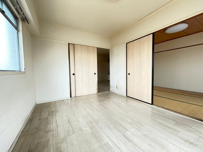 物件内観写真7　(居室)