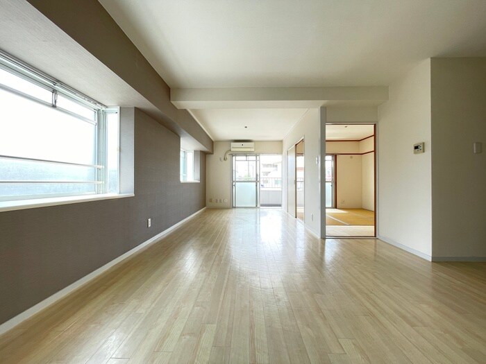 マンション鬼頭の居室