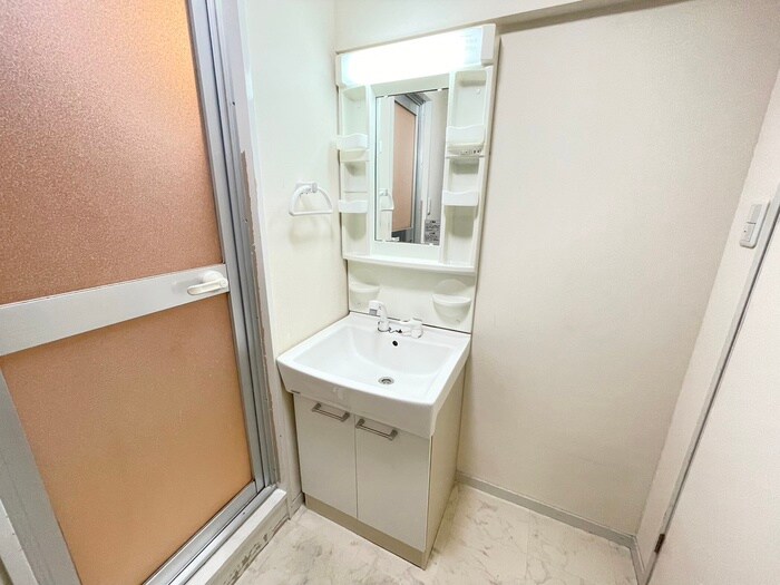 物件内観写真13　(洗面)