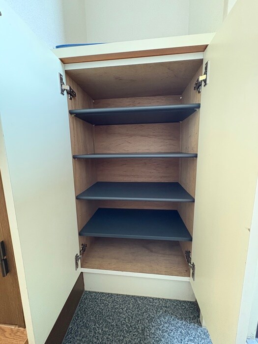 物件内観写真8　(靴箱)