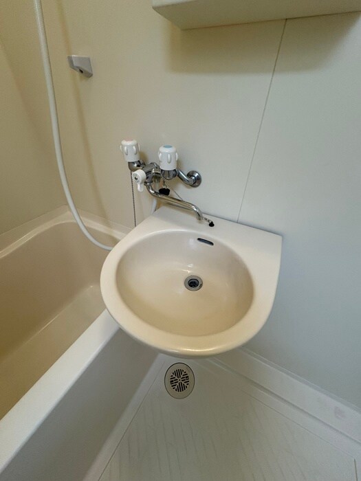 物件内観写真10　(洗面)