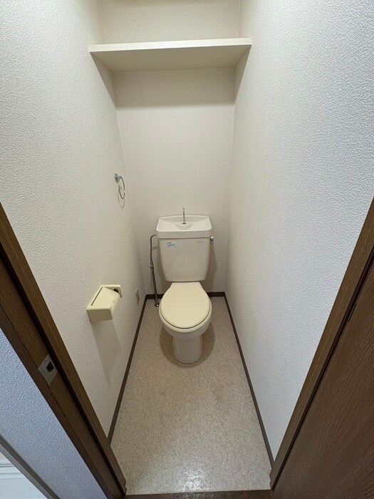 物件内観写真13　(トイレ)