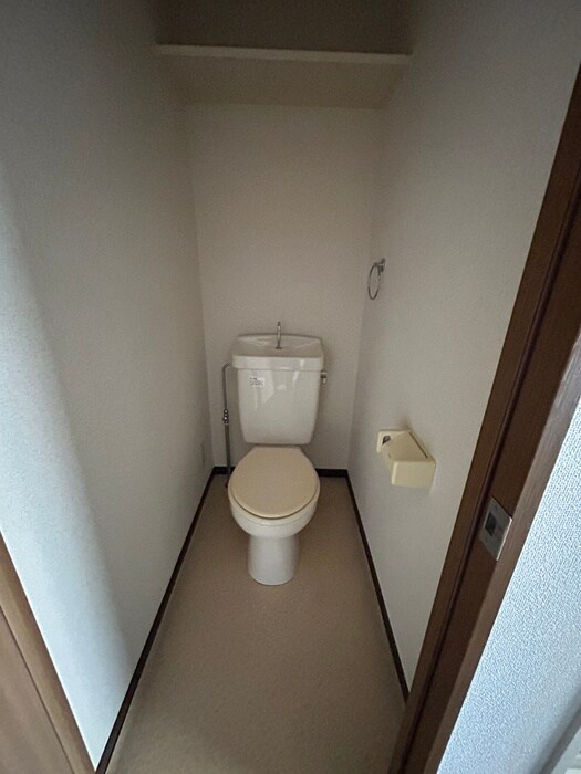 物件内観写真14　(トイレ)