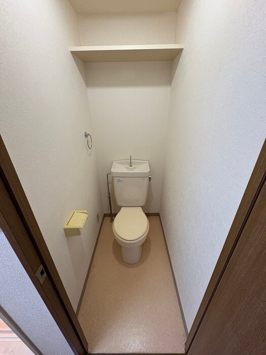 物件内観写真14　(トイレ)