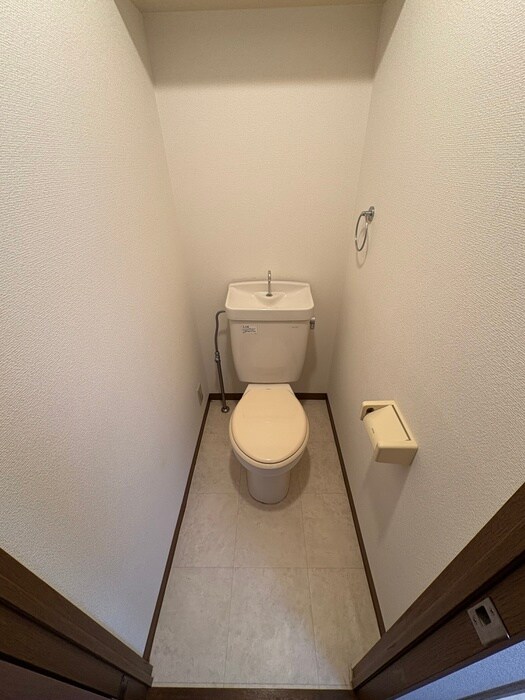 物件内観写真15　(トイレ)